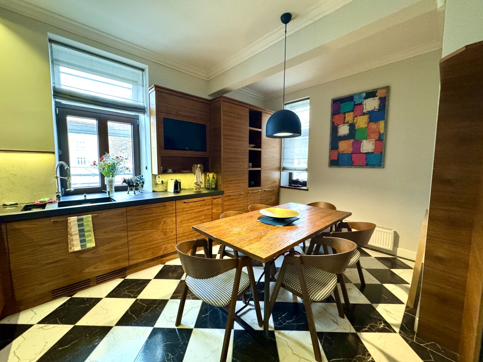 PRENÁJOM. Luxusný 2 izbový byt (91 m2) v centre mesta Košice