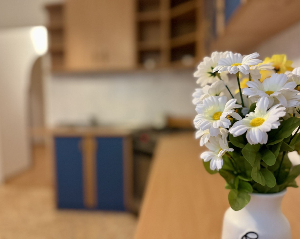 PREDANÉ  4-izbový byt (80 m²) v Ťahanovciach – skvelá dispozícia na prestavbu